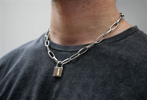 lock chain necklace men.